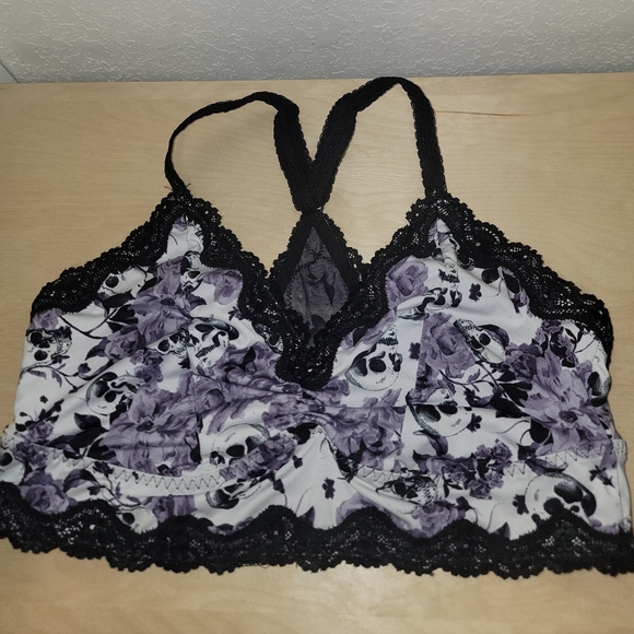 Pair of Torrid Bralettes, Size 0 - Picture 4 of 5